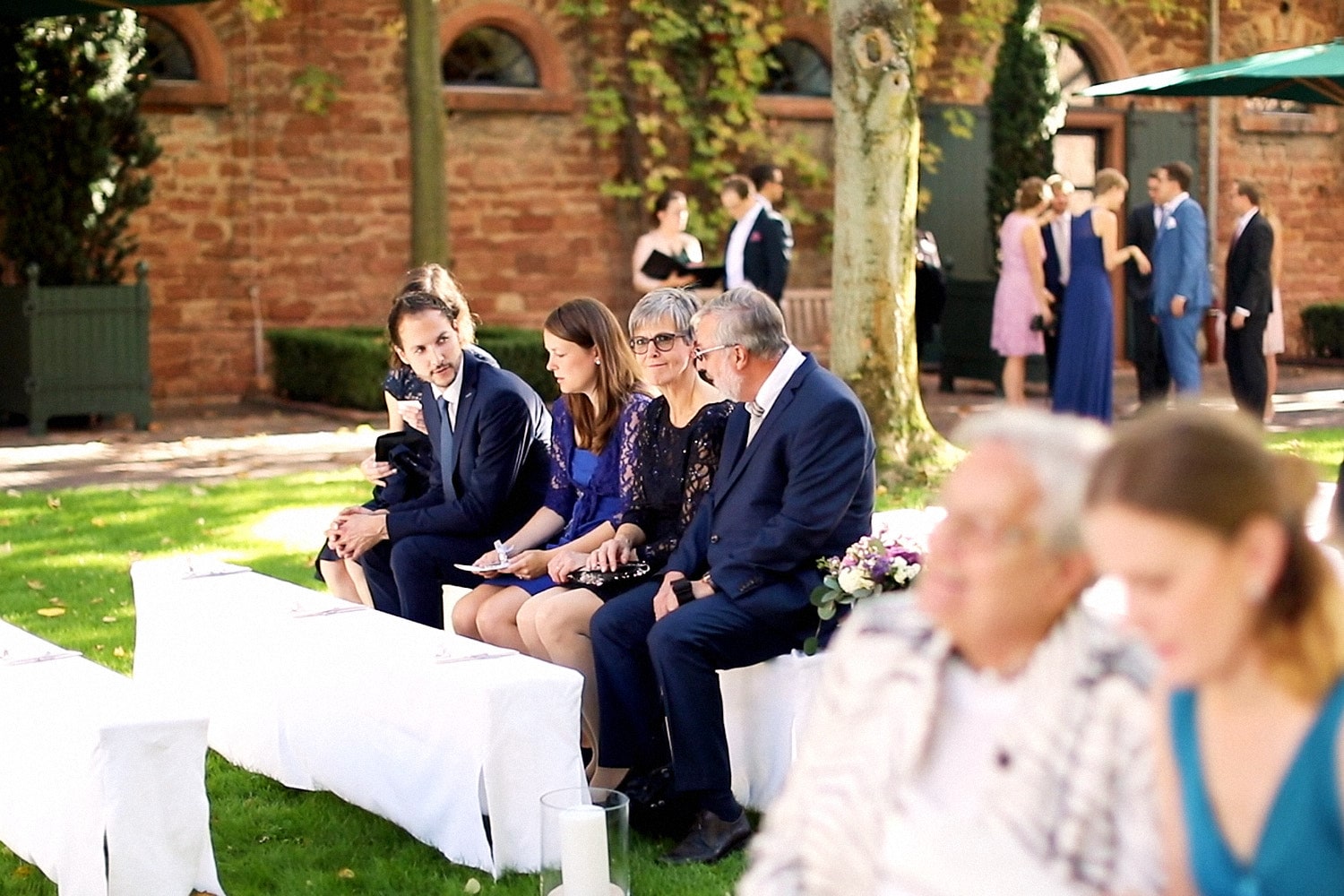 Hochzeit Hofgut von Hünersdorff Gäste Trauung
