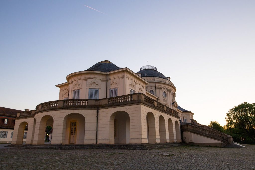 Hochzietslocation Stuttgart Schloss Solitude